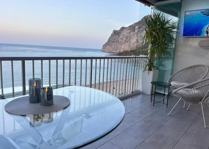 1st Line La Fossa Luxury *adults Only* Апартаменты Кальпе